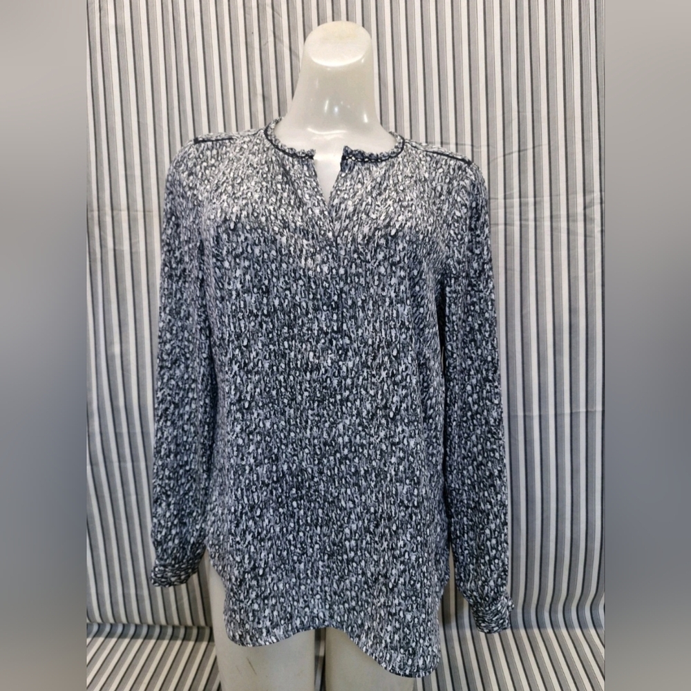 Talbots Women’s Black White Abstract Print Long Sleeve Blouse Size Small